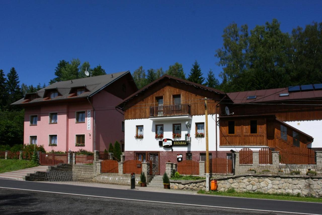 Penzion Kozabar Horní Luby Exterior photo